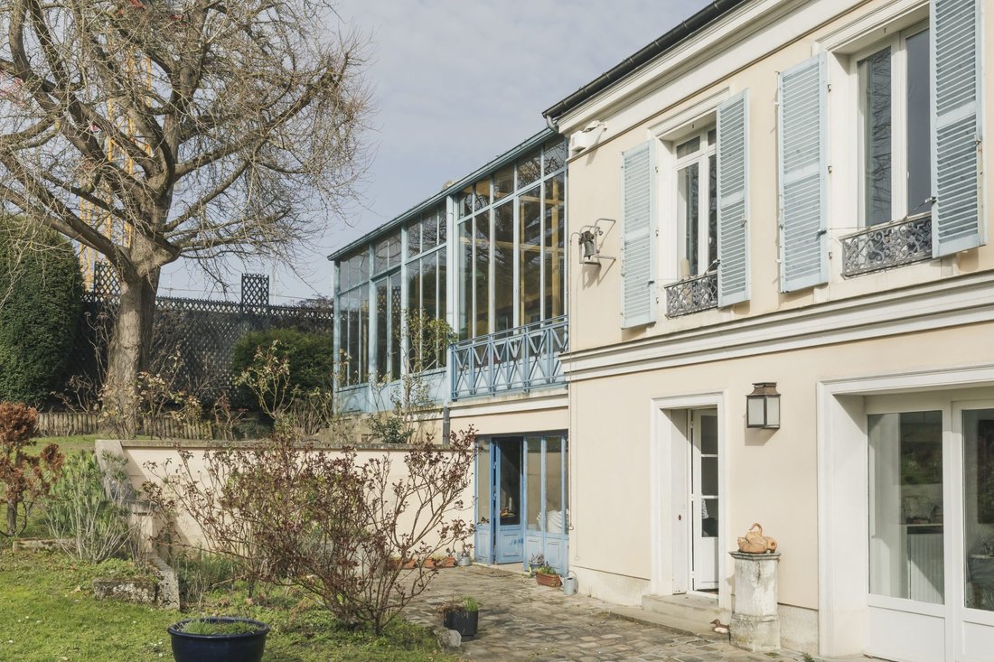 House in Domaine National du Château, Versailles, France 4 - 14939864