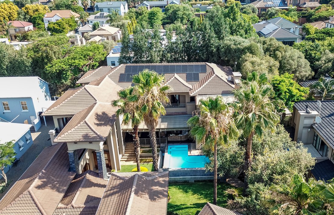 House in Six Fountains Residential Estate, Gauteng, South Africa 1 - 14939530