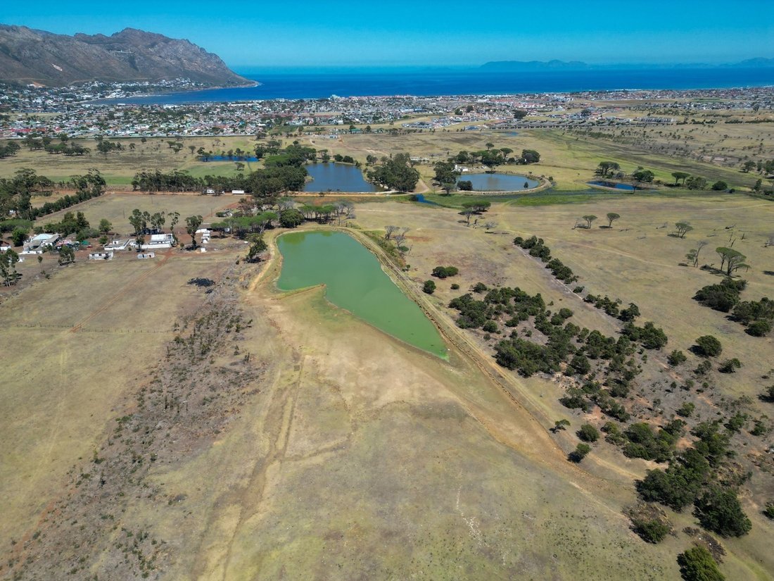 Land in Gordon's Bay, Cape Town, Western Cape 4 - 14939531