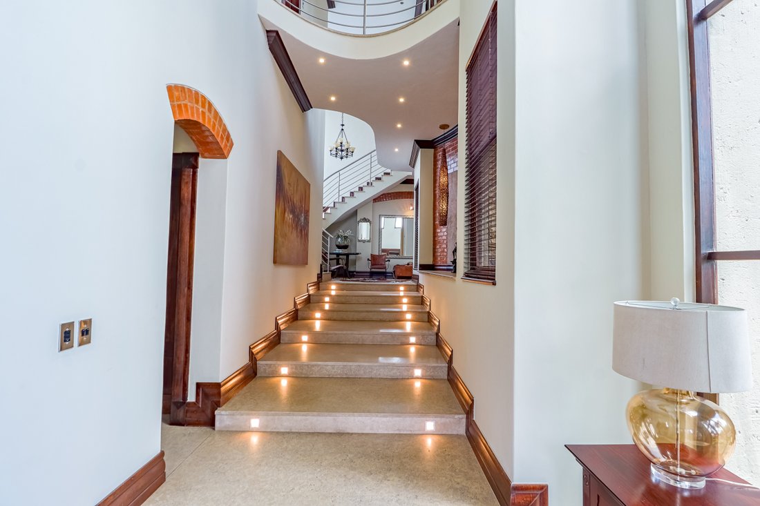 House in Six Fountains Residential Estate, Gauteng, South Africa 4 - 14939530