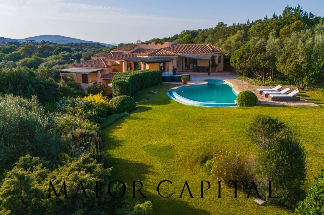 Casa en Porto Cervo, Cerdeña, Italia 5 - 14939755