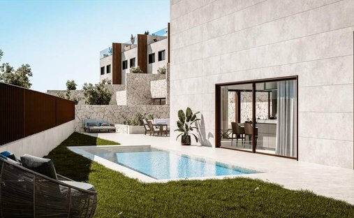 Villa in Fuengirola, Andalusia, Spain 1