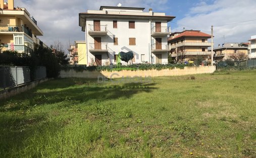 Terreno a Monteprandone, Marche, Italia 1