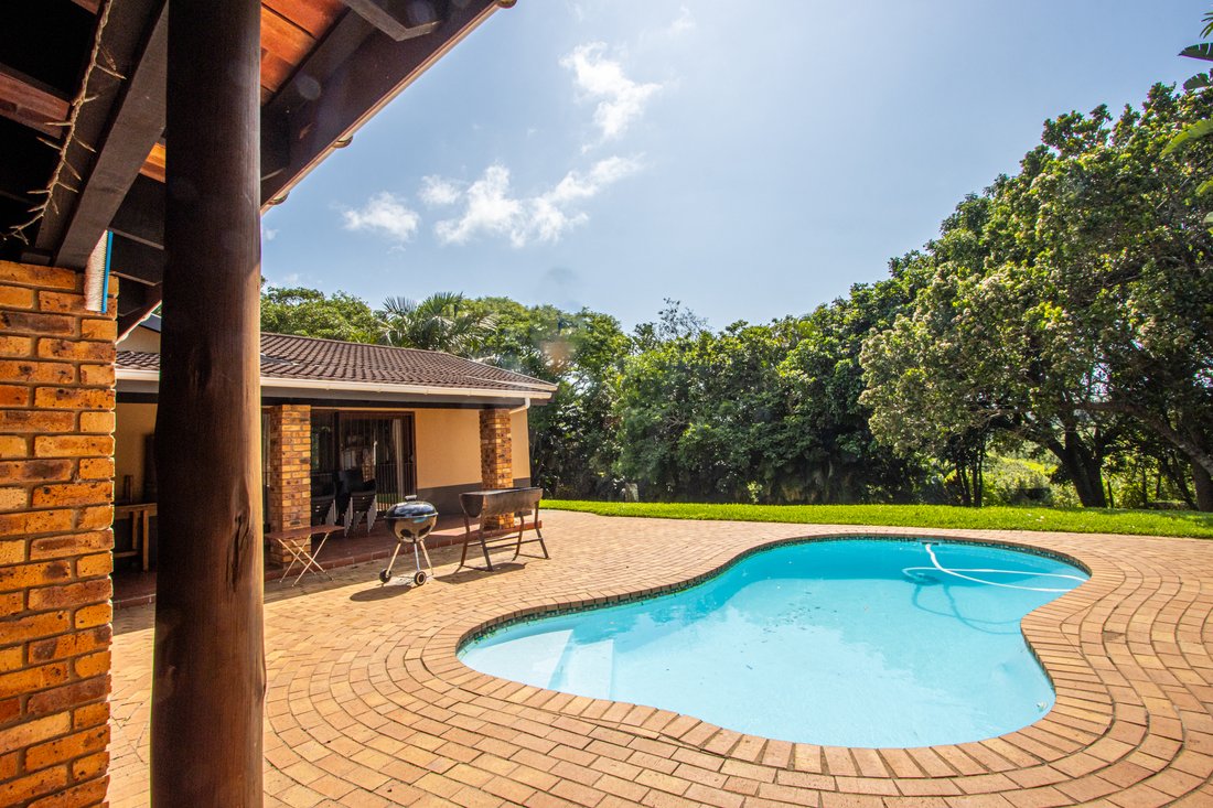 Farm Ranch in Palm Beach, KwaZulu-Natal, South Africa 4 - 14942300
