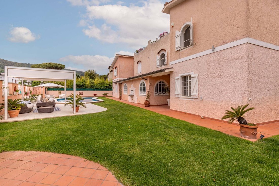 House in Borgo Montenero, Lazio, Italy 4 - 14940324