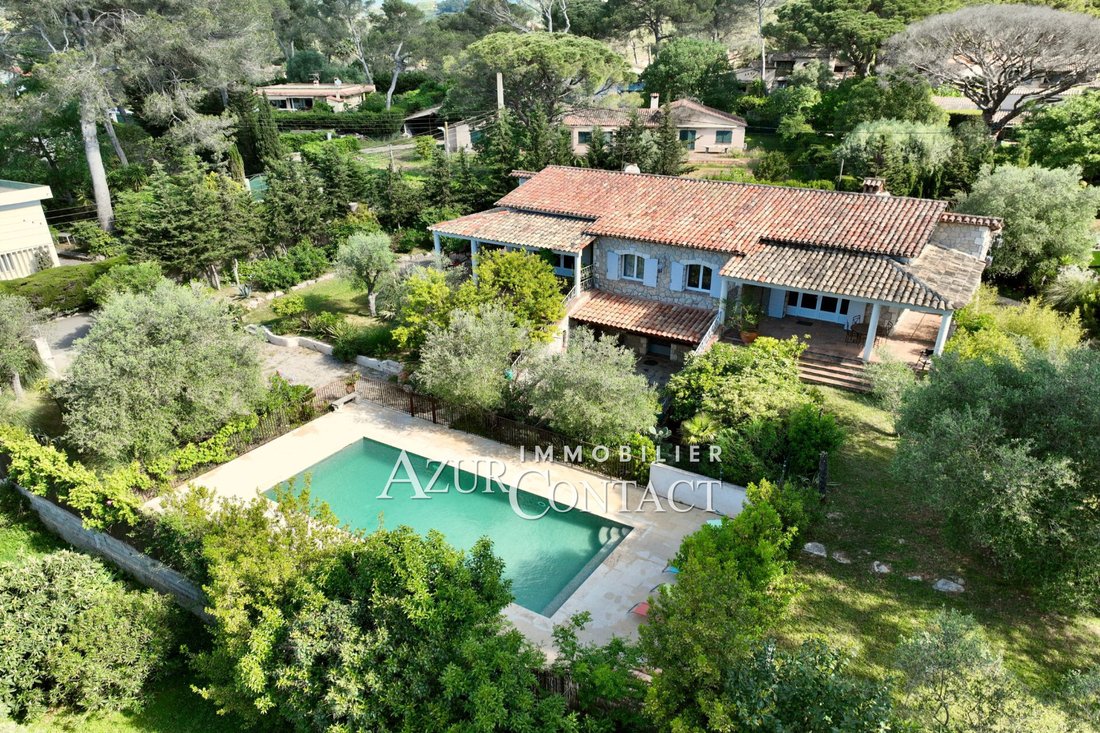Villa in Maurice Jeanpierre, Le Cannet, France 3 - 14940946