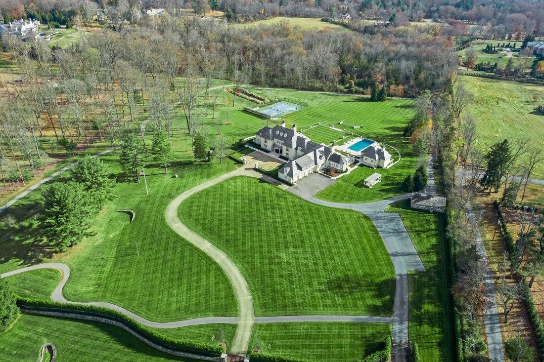 House in Far Hills, New Jersey, United States 4 - 14940375