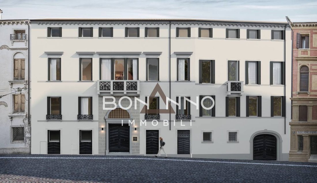Apartment in Cathedral - Piazza dei Signori, Treviso, Italy 4 - 14942265