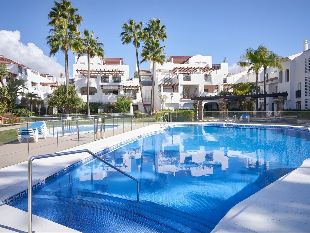 Apartment in San Pedro de Alcantara, Andalusia, Spain 1 - 14942130