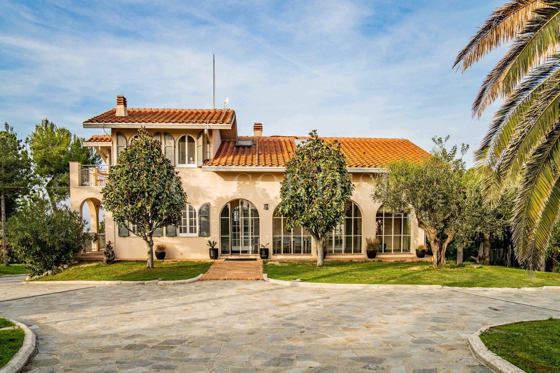 House in Ostra, Marche, Marche, Italy 1 - 14941218
