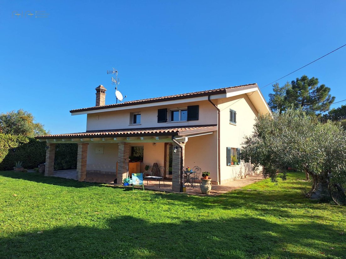 Country House in Ripatransone, Marche, Italy 1 - 14942253