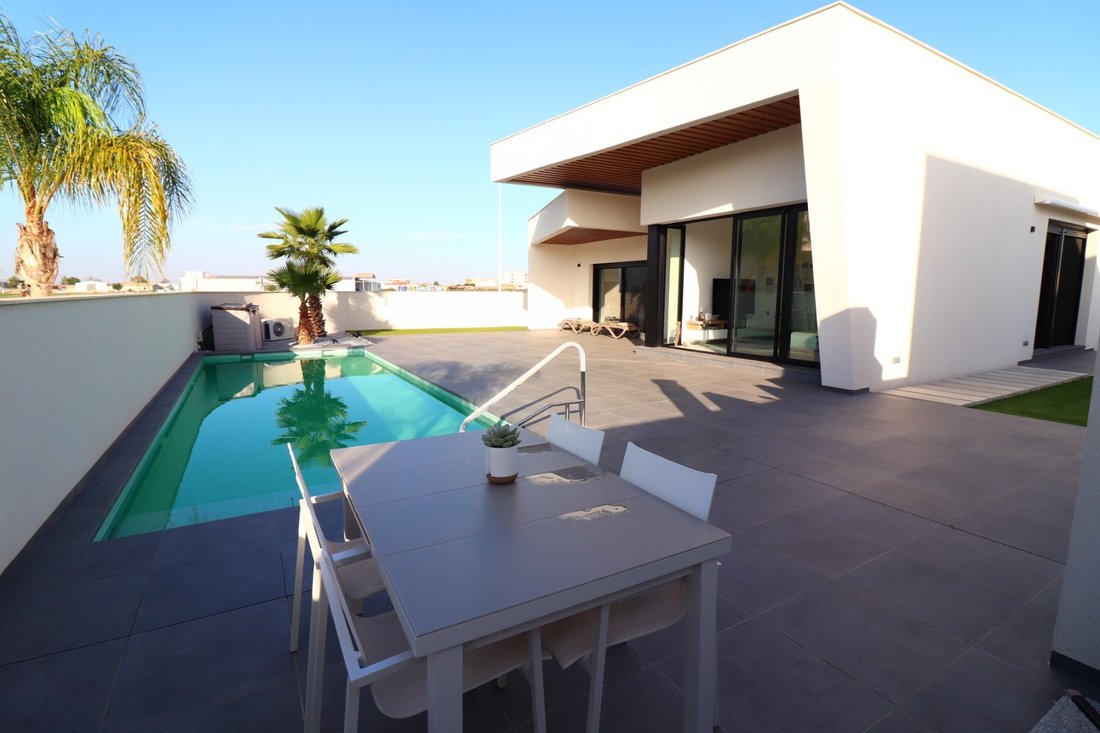 Villa in Formentera del Segura, Valencian Community, Spain 2 - 14940655