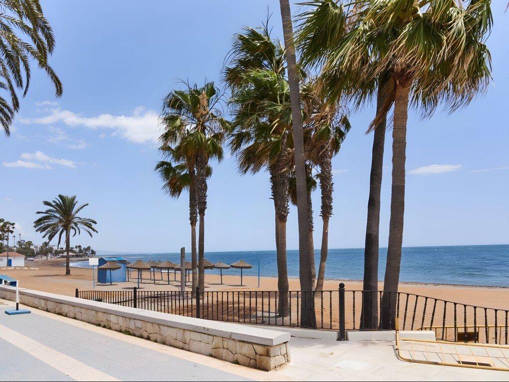 Apartment in San Pedro de Alcantara, Andalusia, Spain 2 - 14942130