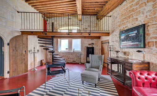 Apartment in Arles, Provence-Alpes-Côte d'Azur, France 1