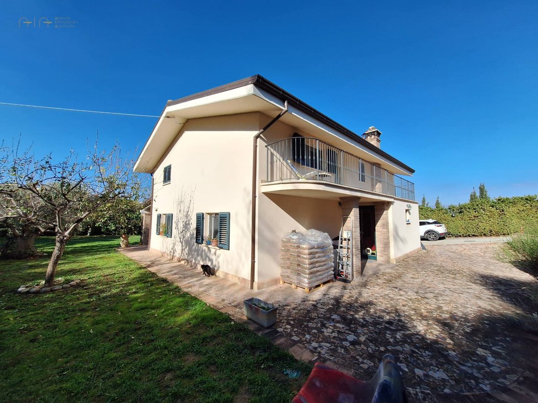 Country House in Ripatransone, Marche, Italy 5 - 14942253