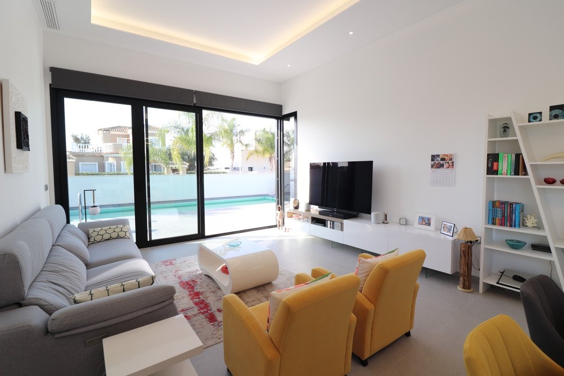 Villa en Formentera del Segura, Comunidad Valenciana, España 3 - 14940655