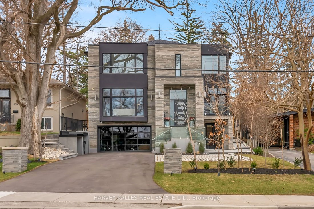 House in Toronto, Ontario, Canada 1 - 14943147