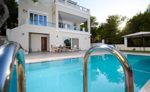 Villa in Markopoulo Mesogaias, Attica, Greece 1
