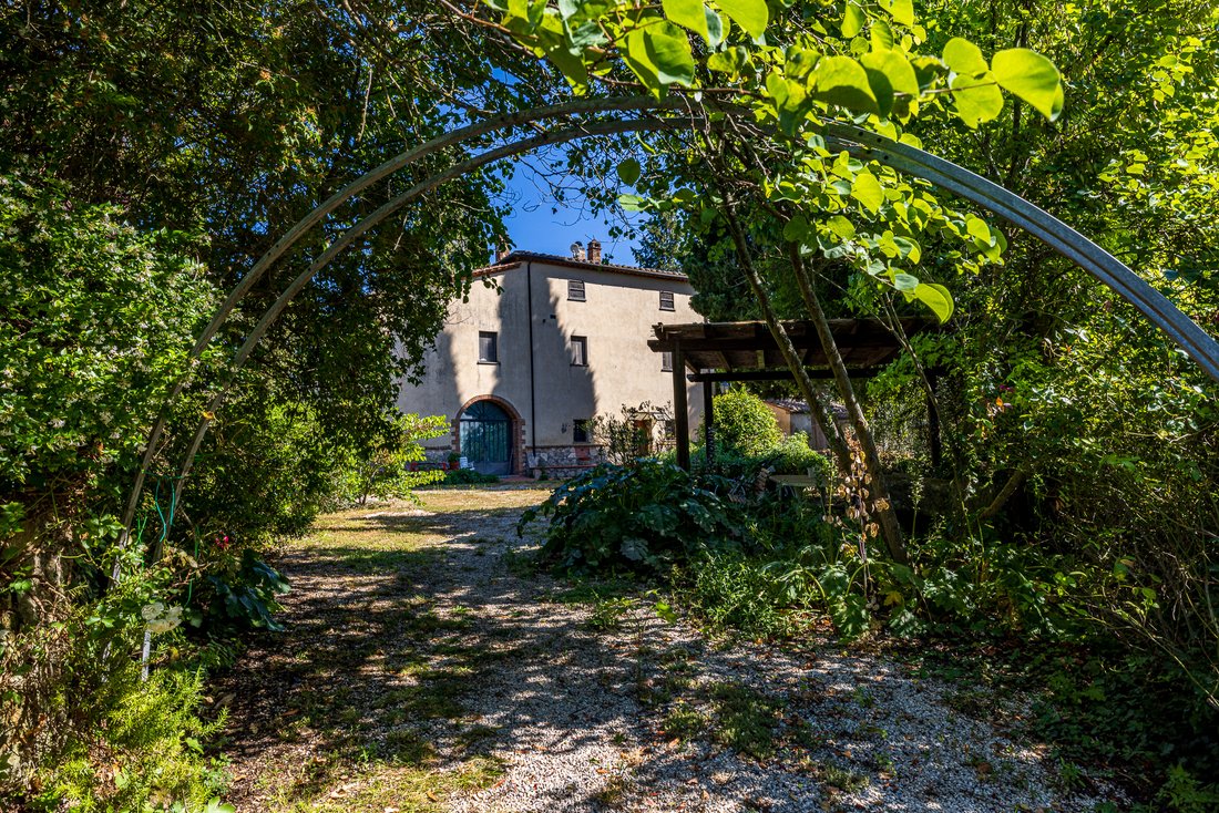 Villa in Sarteano, Tuscany, Italy 2 - 14943747