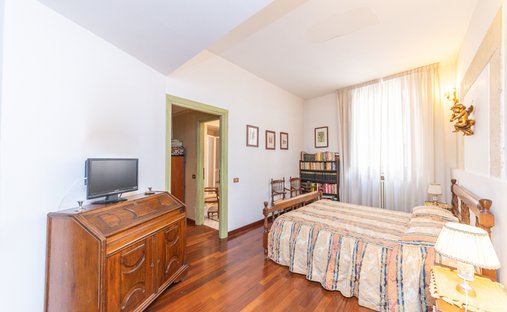 Castle for Sale in Tivoli, Lazio, Italy