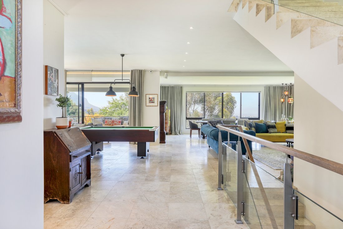 House in Constantia, Silverhurst, Cape Town 3 - 14946250