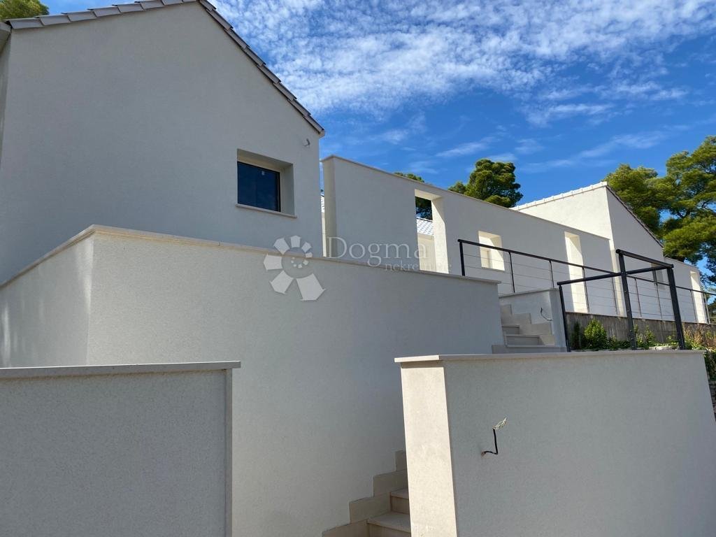 House in Bobovisca, Split-Dalmatia County, Croatia 2 - 14945095