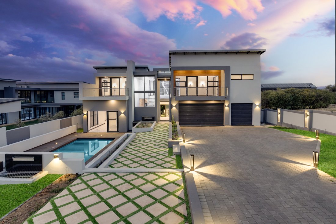House in Riverglen, Gauteng, South Africa 1 - 14945840