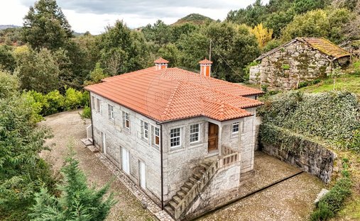 House in Refojos de Basto, Outeiro e Painzela, Braga, Portugal 1