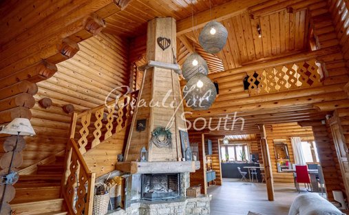 Chalet in Font-Romeu-Odeillo-Via, Occitania, France 1
