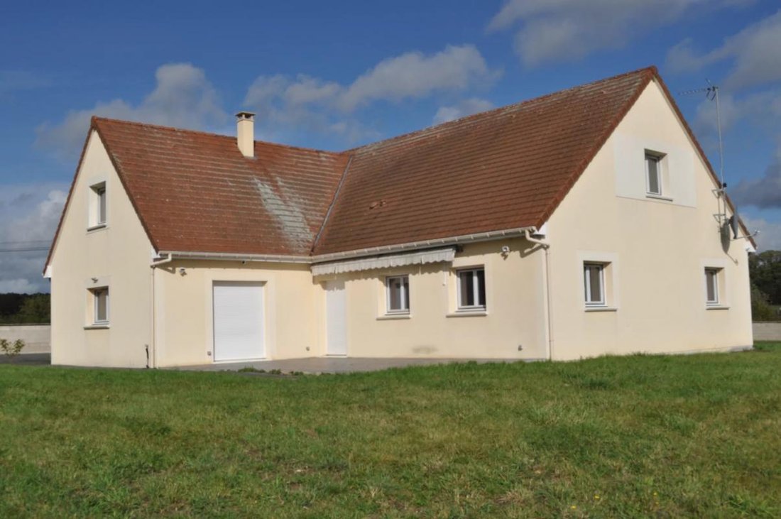 House in Houlbec-Cocherel, Normandy, France 1 - 13445822