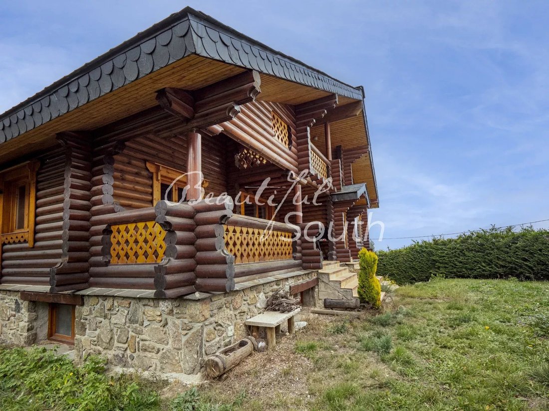 Chalet in Font-Romeu-Odeillo-Via, Occitania, France 2 - 14931388