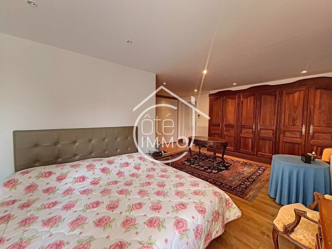 House in Port-Sainte-Foy-et-Ponchapt, Nouvelle-Aquitaine, France 5 - 14927480