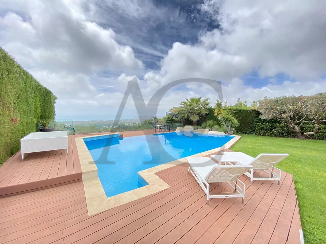 Villa in Vaug, Villeneuve-Loubet, France 1 - 12813719