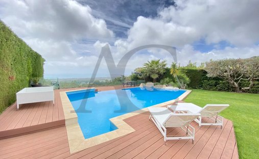 Villa in Vaug, Villeneuve-Loubet, France 1