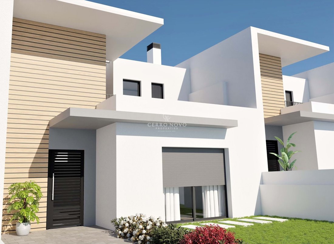 Townhouse in Armacao de Pera, Algarve, Portugal 2 - 14943947