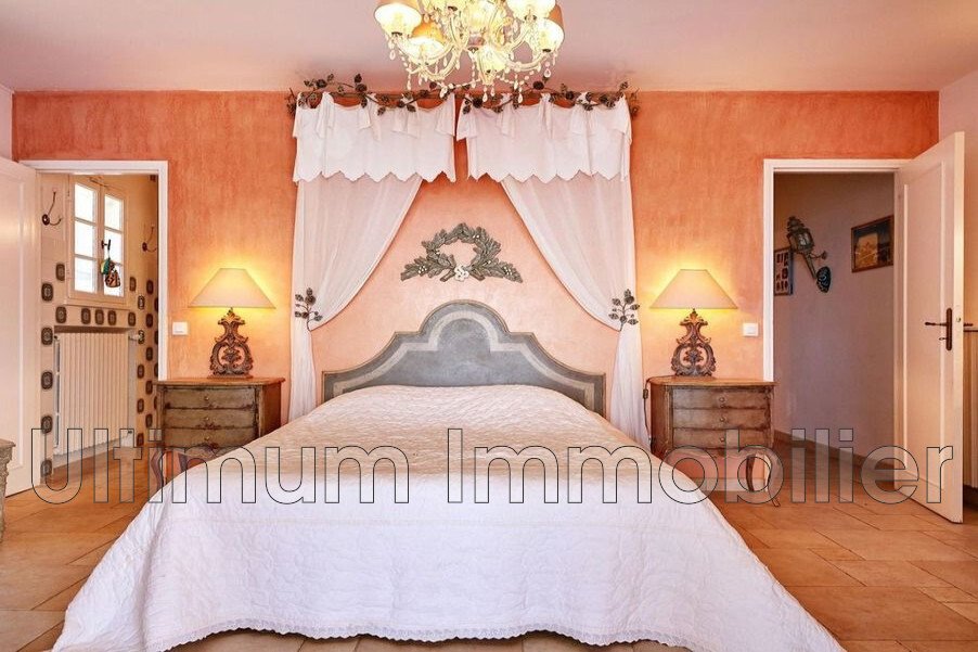 Villa in Grimaud, Provence-Alpes-Côte d'Azur, France 5 - 14944346