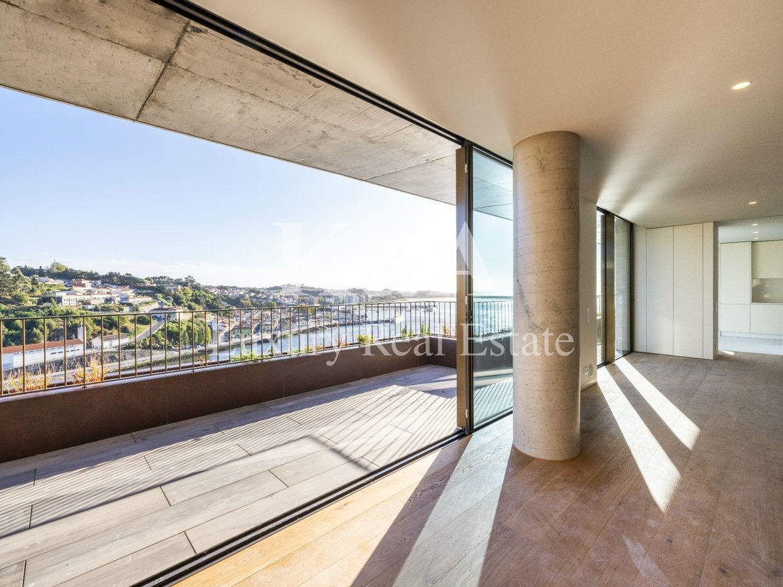 Apartment in Lordelo do Ouro e Massarelos, Porto District, Portugal 3 - 14616866