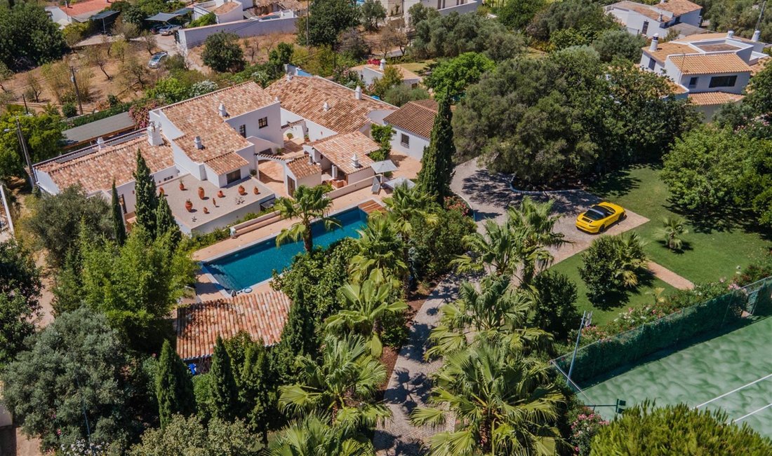 House in Santa Barbara de Nexe, Algarve, Portugal 1 - 11882589