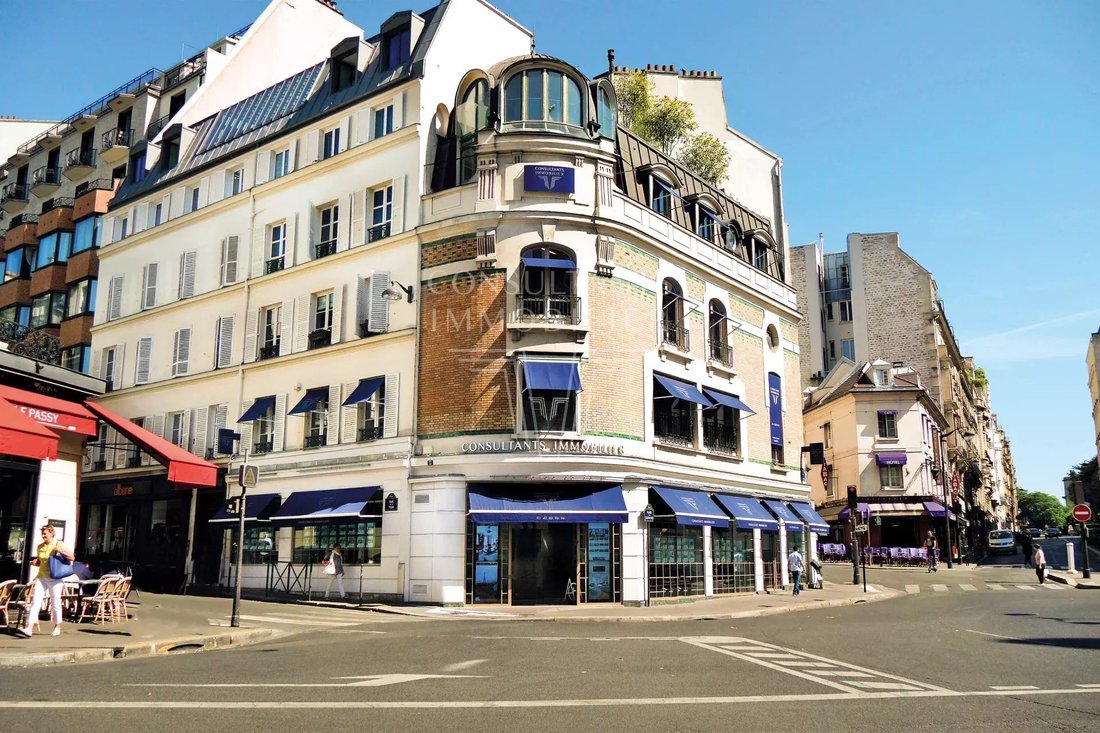 Apartment in Muette Nord, Paris 16e Arrondissement, Paris 1 - 14944449