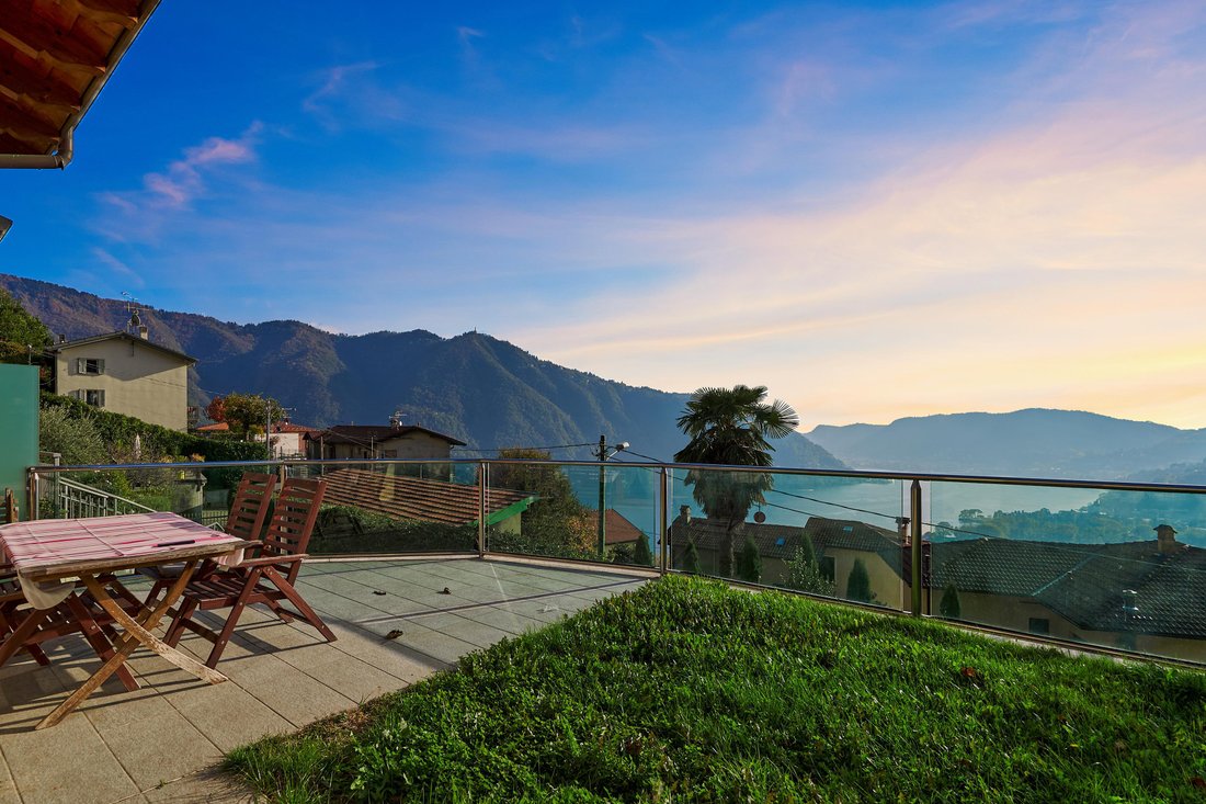 Villa à Cernobbio, Lombardie, Italie 1 - 14945587