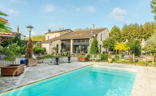 House in Libourne, Nouvelle-Aquitaine, France 1