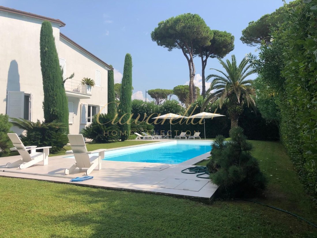 Villa in Roma Imperiale, Forte dei Marmi, Tuscany 5 - 14902977