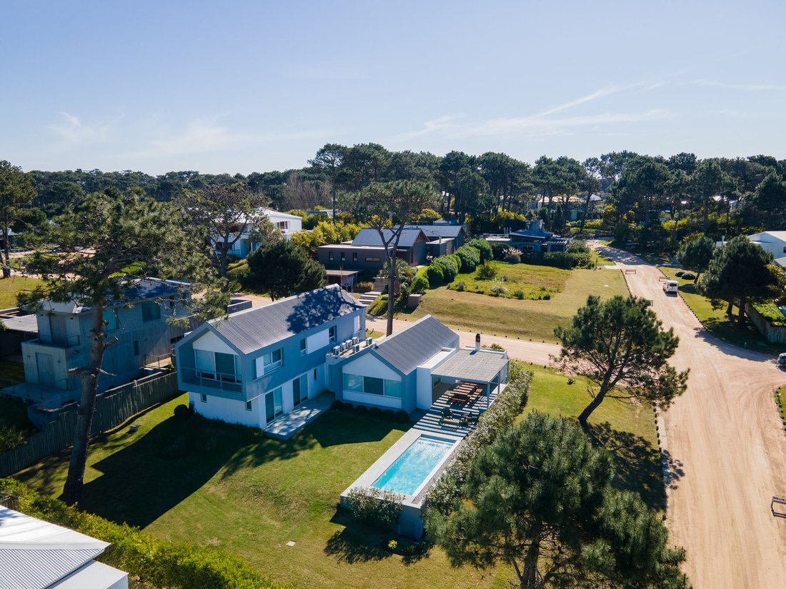 House in Punta del Este, Maldonado Department, Uruguay 3 - 14943815