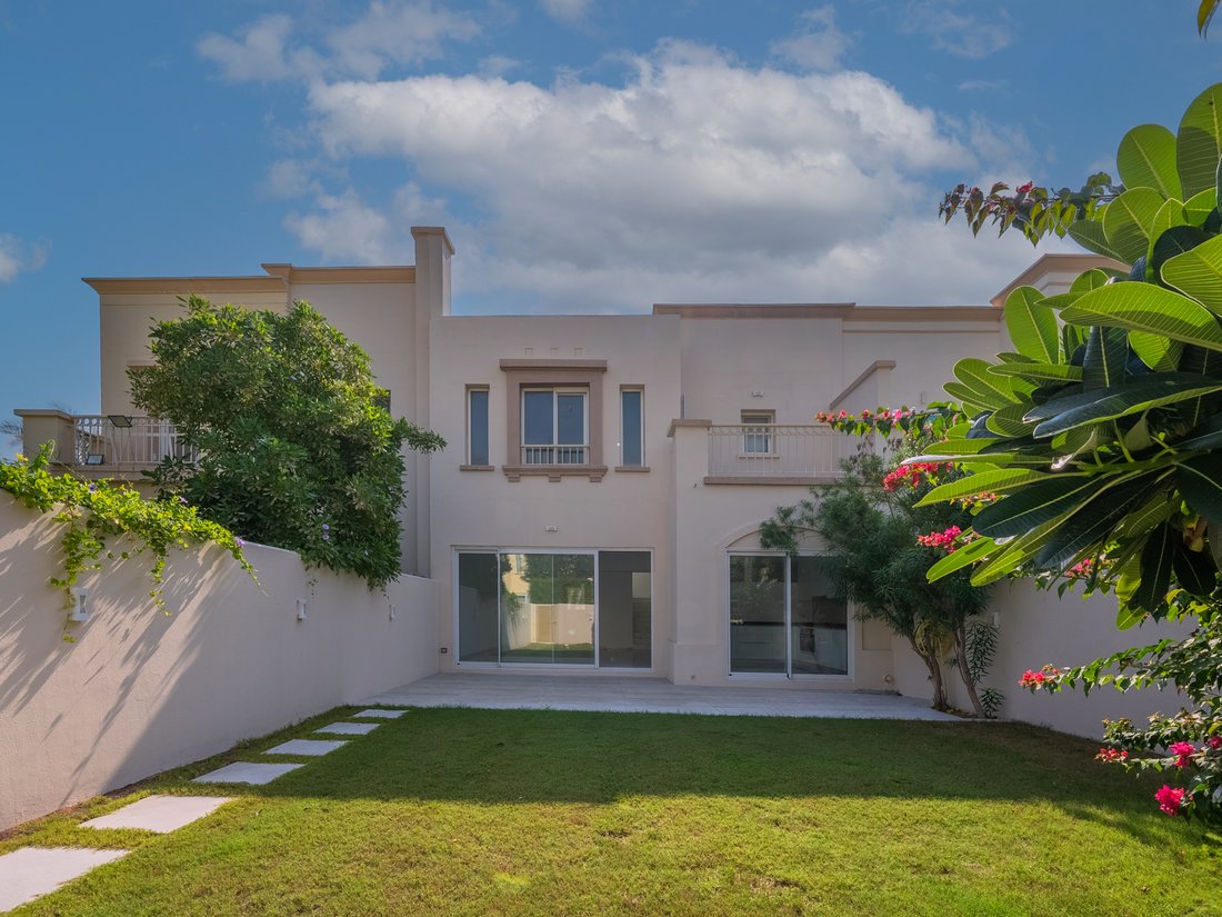 Villa in The Springs, Dubai, United Arab Emirates 1 - 14945009