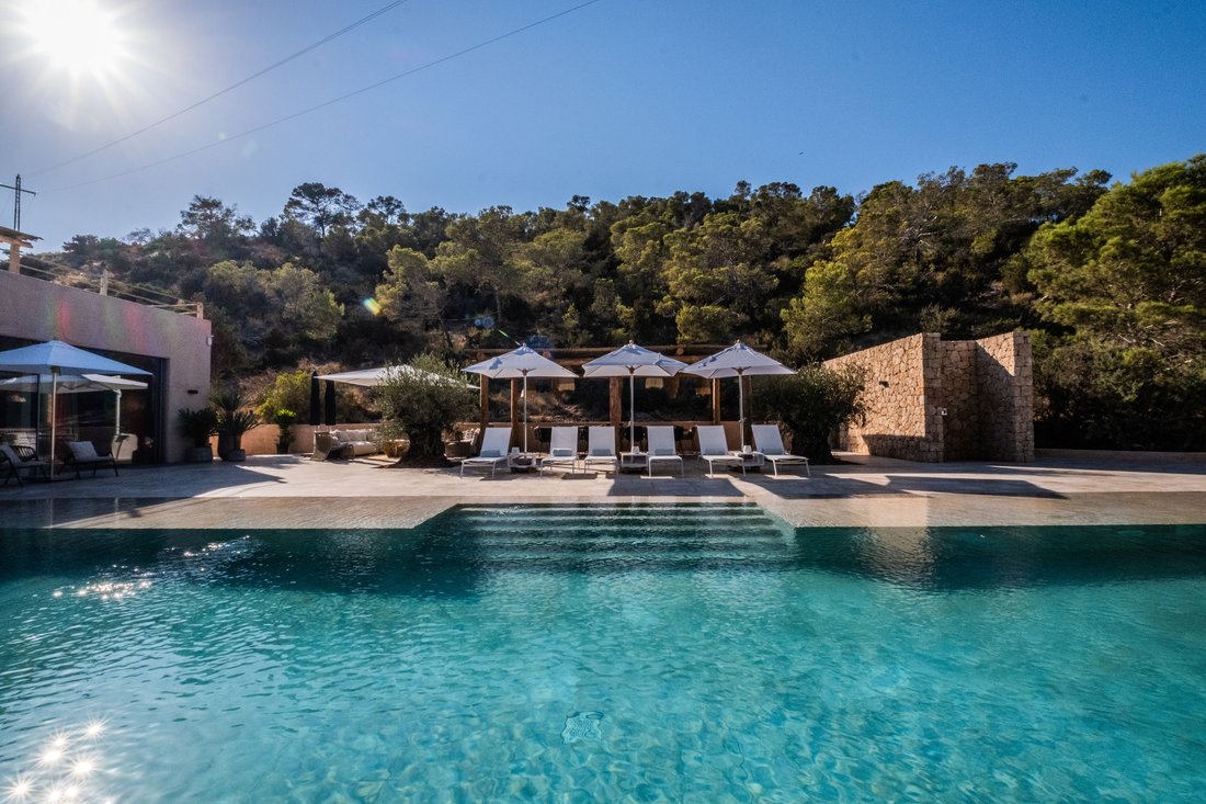 Villa in Es Cubells, Sant Josep de sa Talaia, Balearic Islands 2 - 14946706
