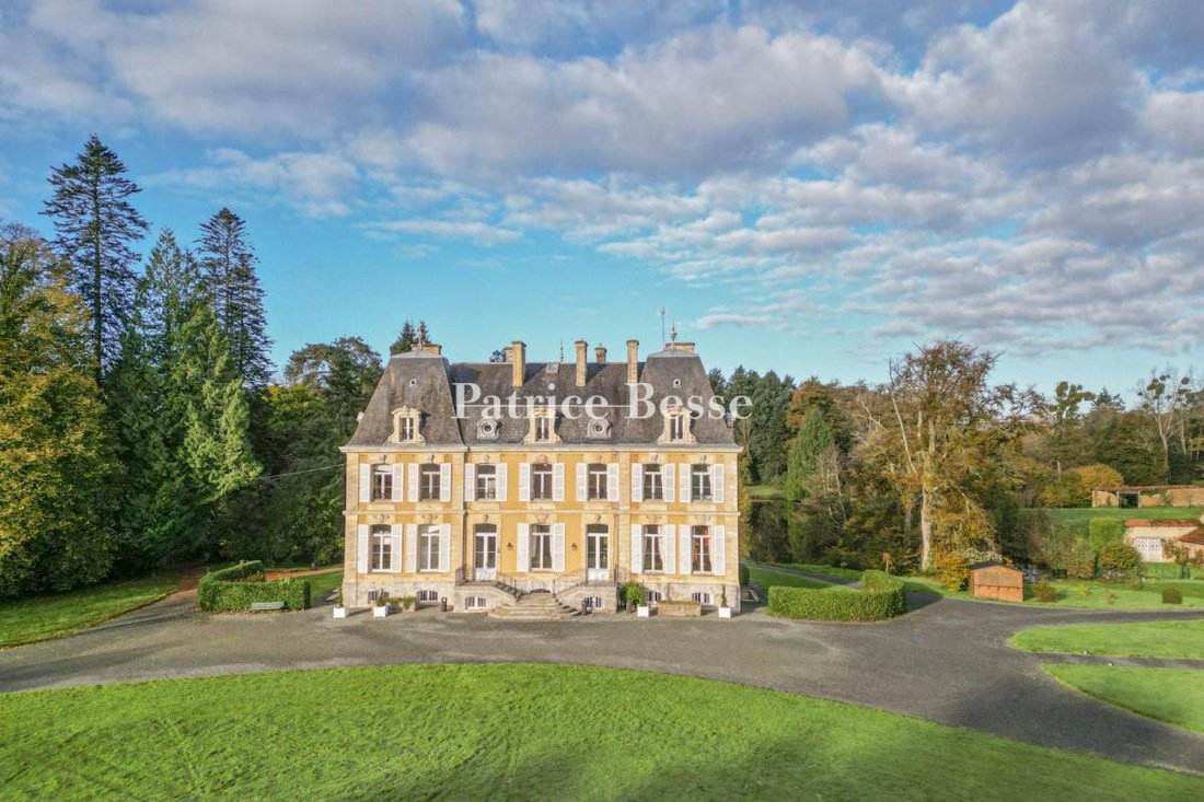Whispers of Empire: A Normandy Château Where History Plays Chess with Time