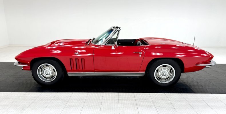 Cabriolet in Morgantown, United States 4 - 14948203