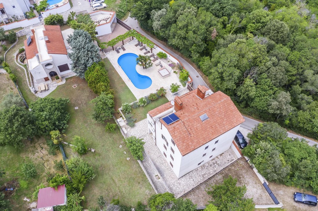 Villa in Banjole, Istria County, Croatia 4 - 14949332