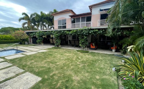 House in Rio Hato, Coclé Province, Panama 1