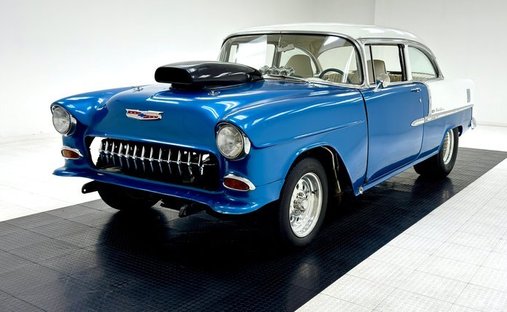 350ci 4bbl V8/Lift Off Front End/Vintage Pro-Street Look/M20 Manual/12 Bolt Axle in Morgantown, United States 1